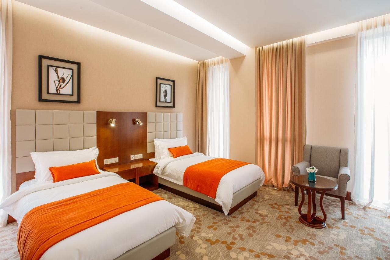 Reikartz Horizont Tbilisi Otel Dış mekan fotoğraf