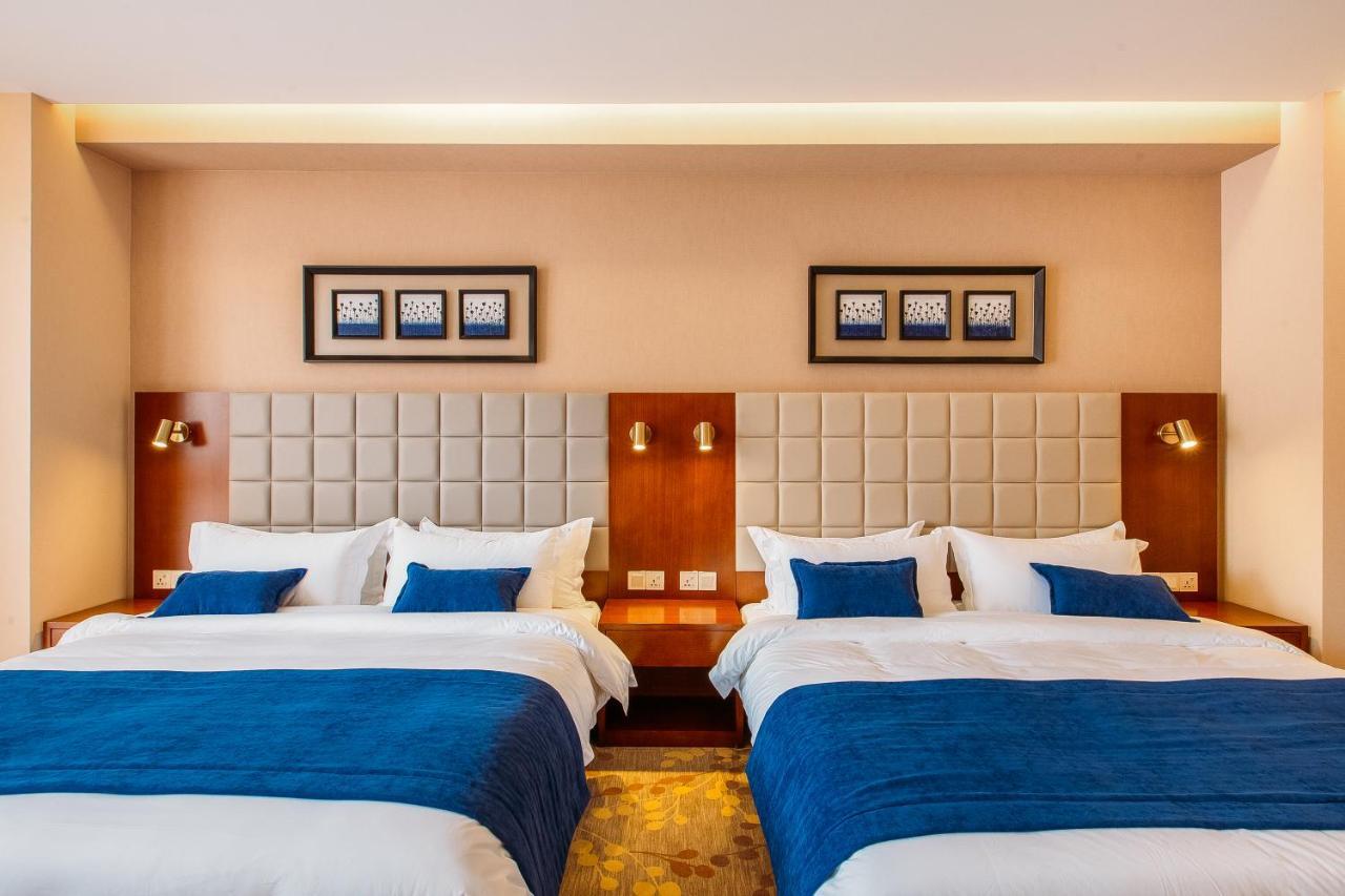 Reikartz Horizont Tbilisi Otel Dış mekan fotoğraf