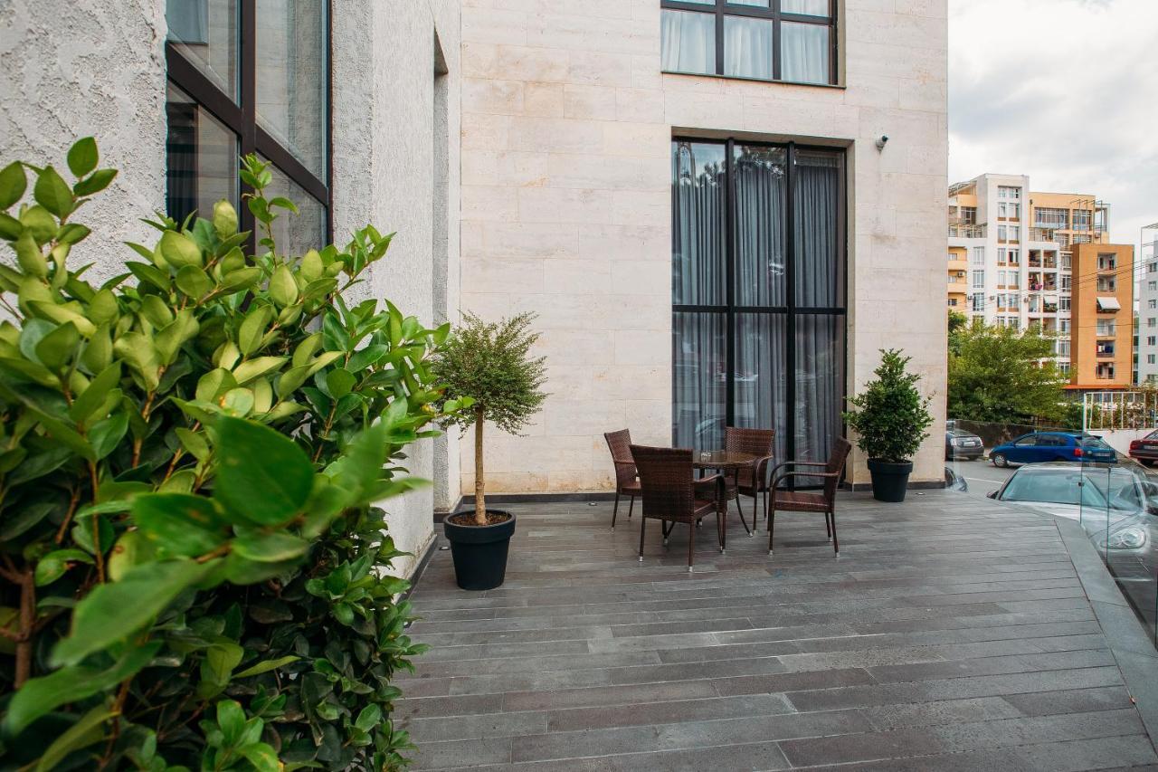 Reikartz Horizont Tbilisi Otel Dış mekan fotoğraf